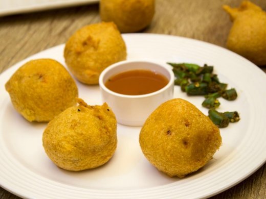 ALOO BONDE-Heart of Street Snacks