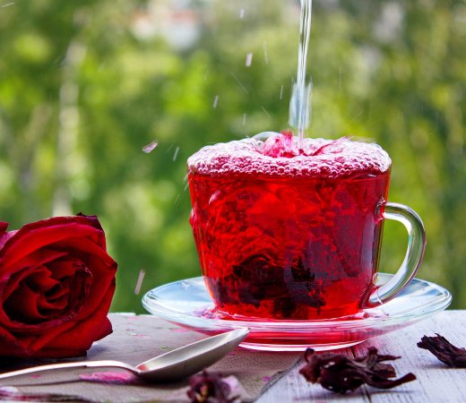 Hibiscus Tea: Health Benefits & Side Effects