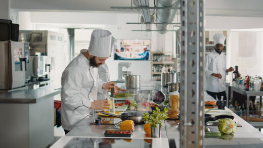 The Rise of Cloud Kitchens: Transforming the Future of the Food Industry