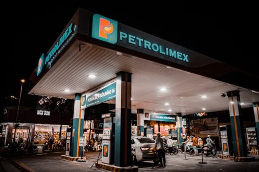 How Rising Crude Oil Prices Affect Common Citizens